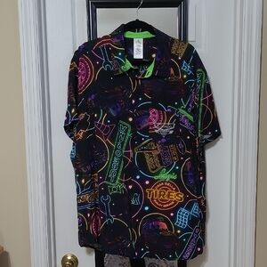 Disney Cars Neon Sign Print Short-Sleeve Button-Down Shirt - Black/Multi
